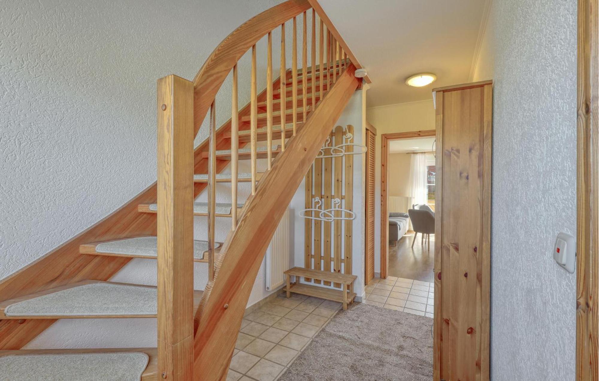 Nice Home In Toenning With Kitchen Buitenkant foto